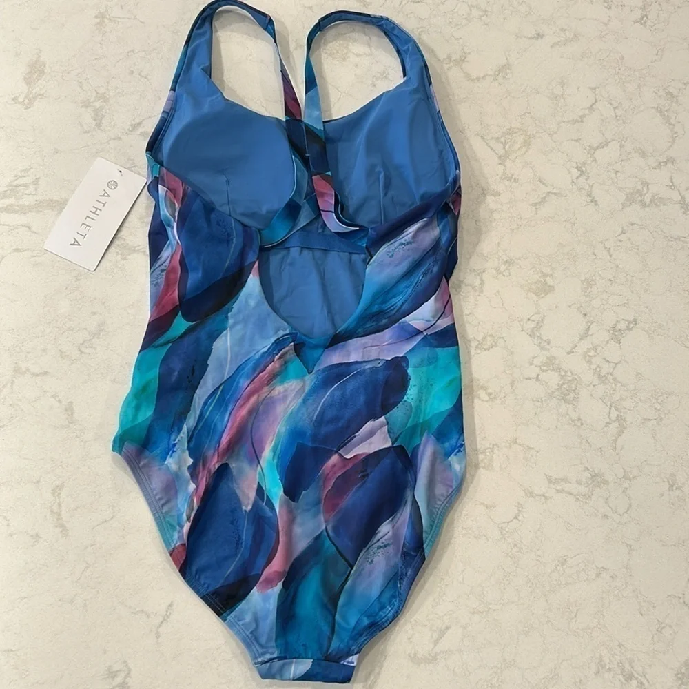 NWT Athleta Malibu Printed One Piece Swimsuit Women’s Medium